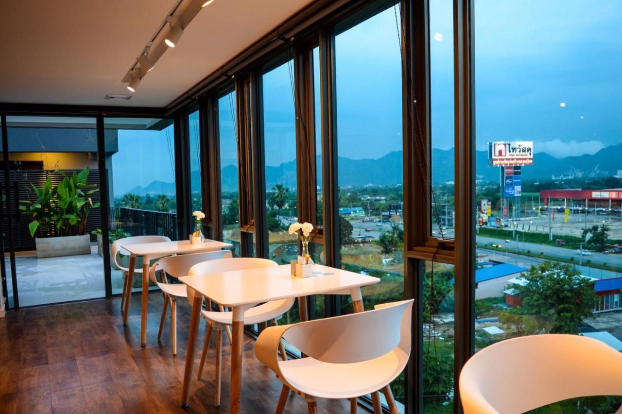 The 28Th Hotel Kanchanaburi Extérieur photo
