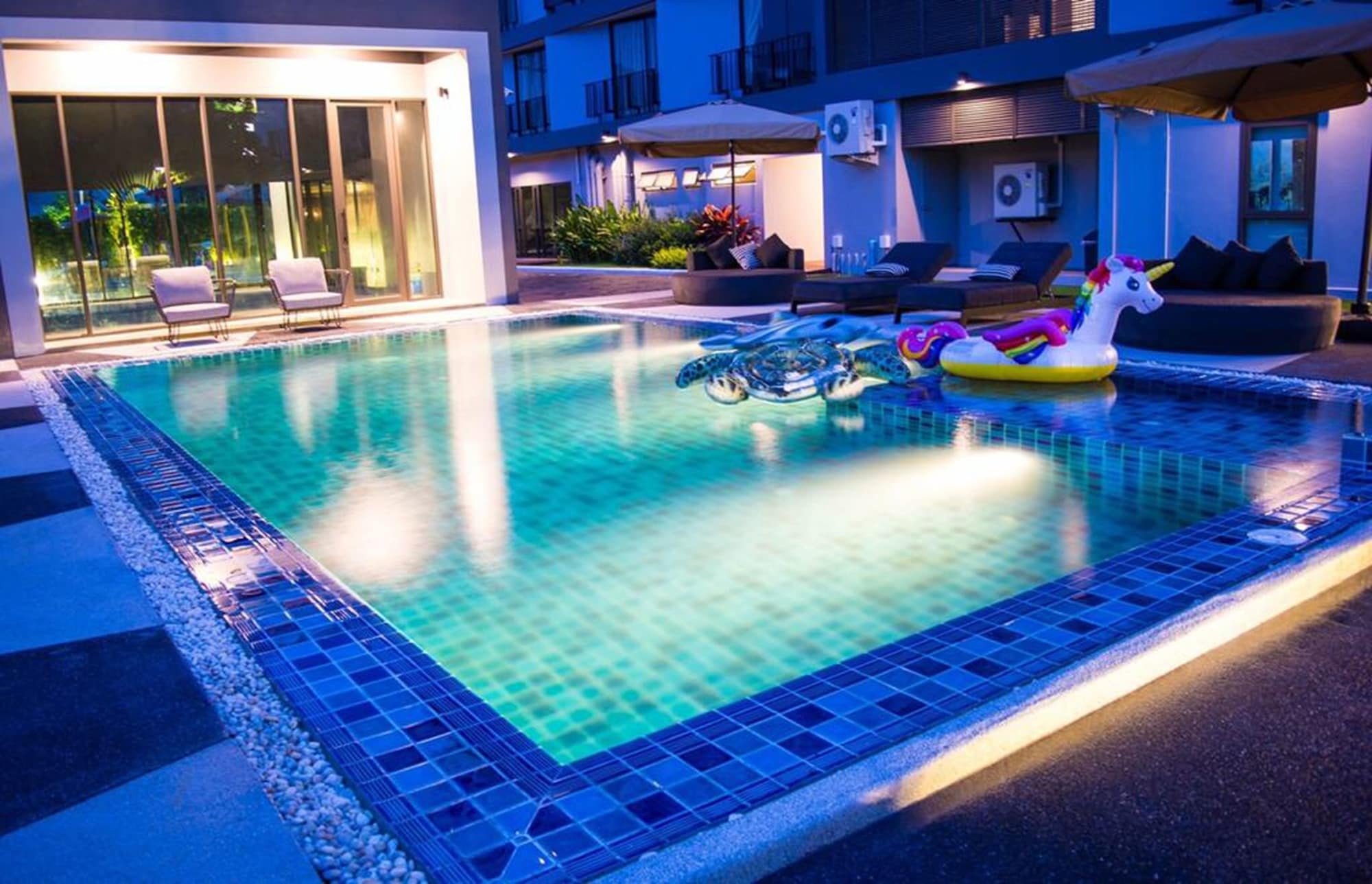 The 28Th Hotel Kanchanaburi Extérieur photo